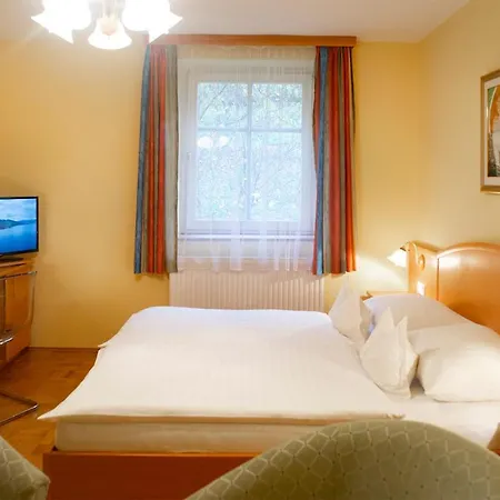 Hotel Emmaquelle